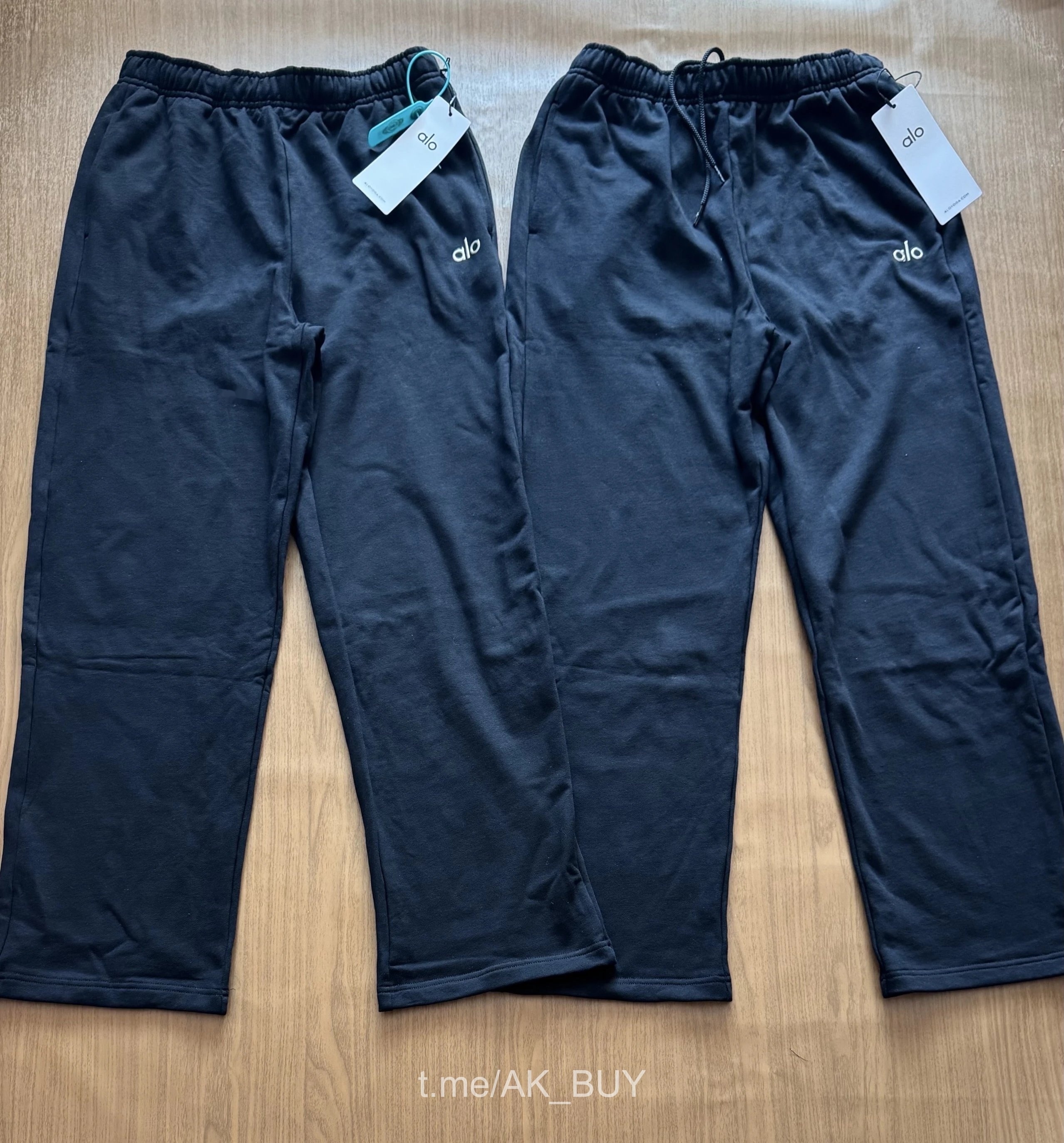 Alo Yoga Sweatpants