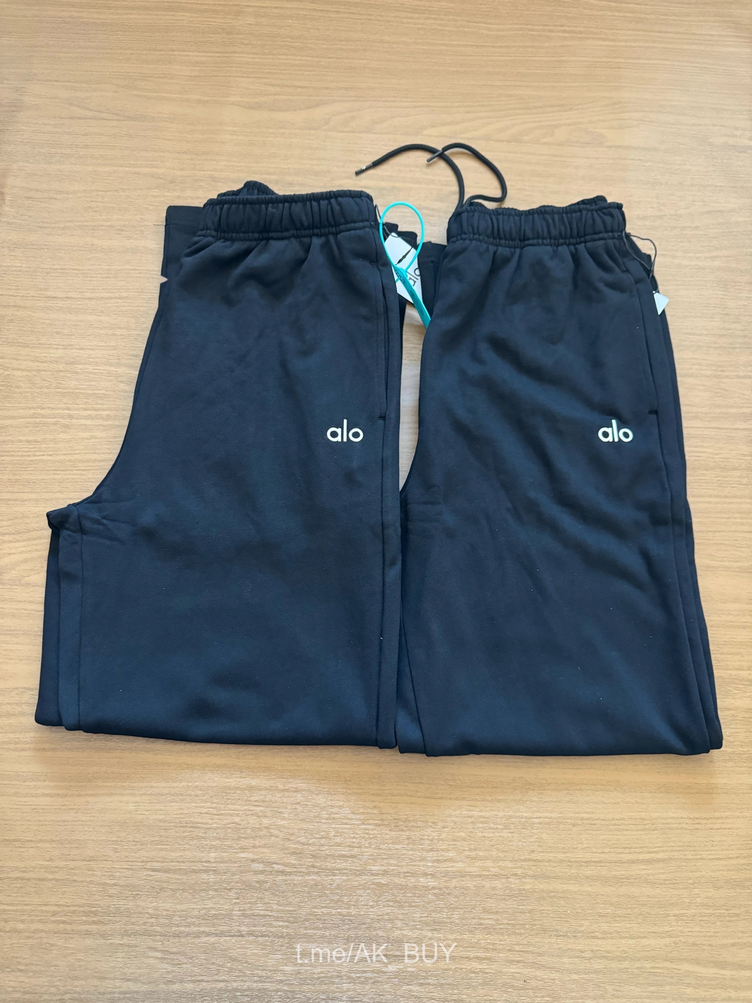 Alo Yoga Sweatpants
