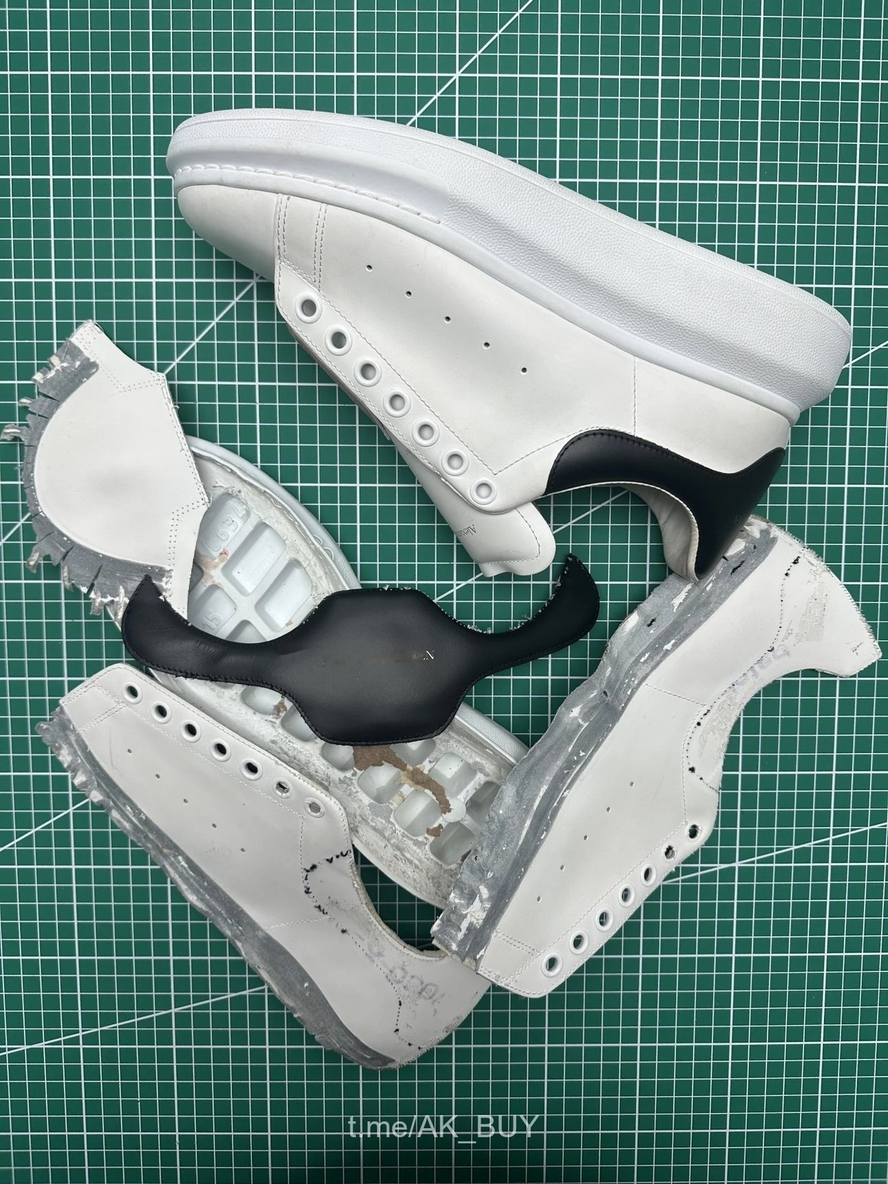 Alexander McQueen Sneakers