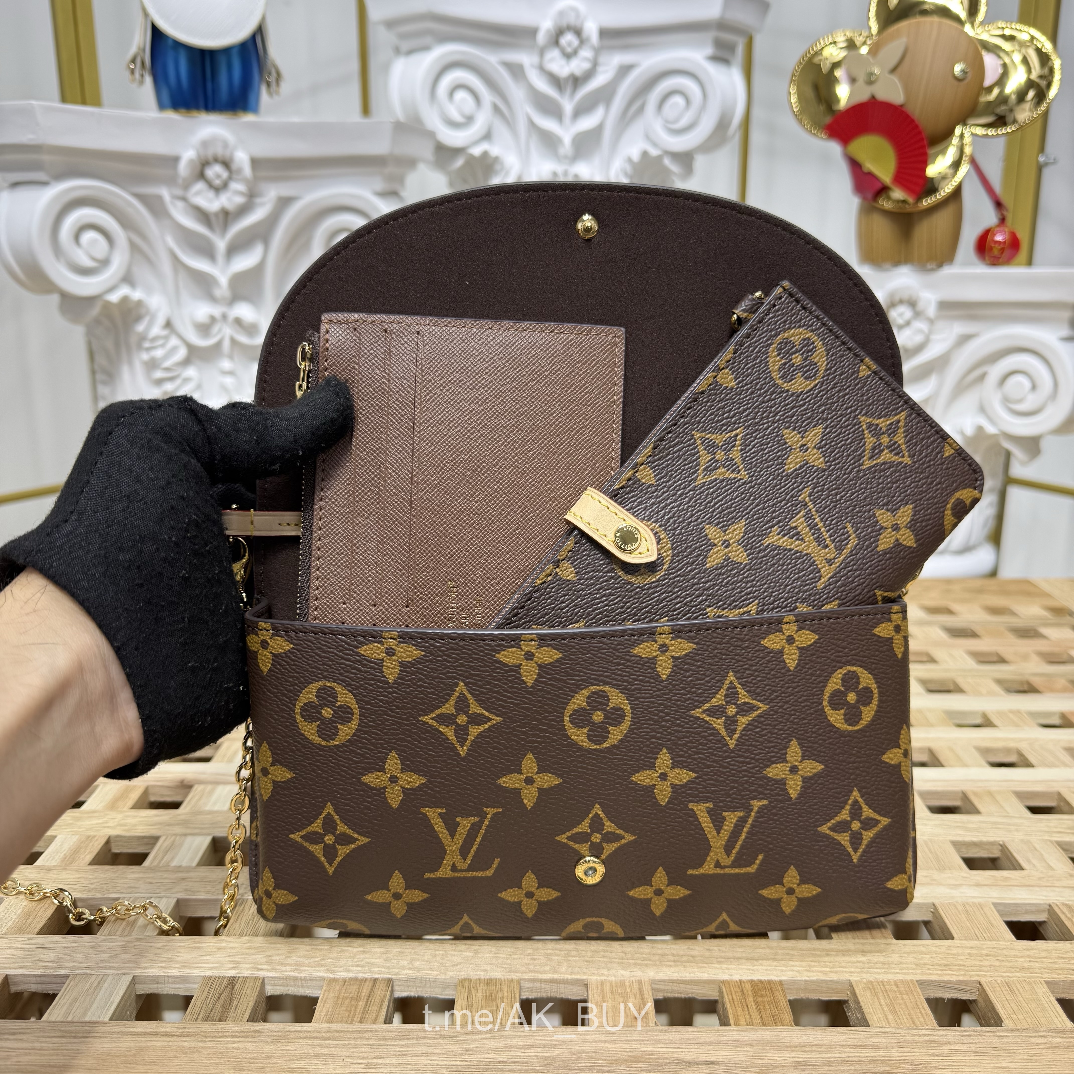 Louis Vuitton 27242 [253956882] - 2