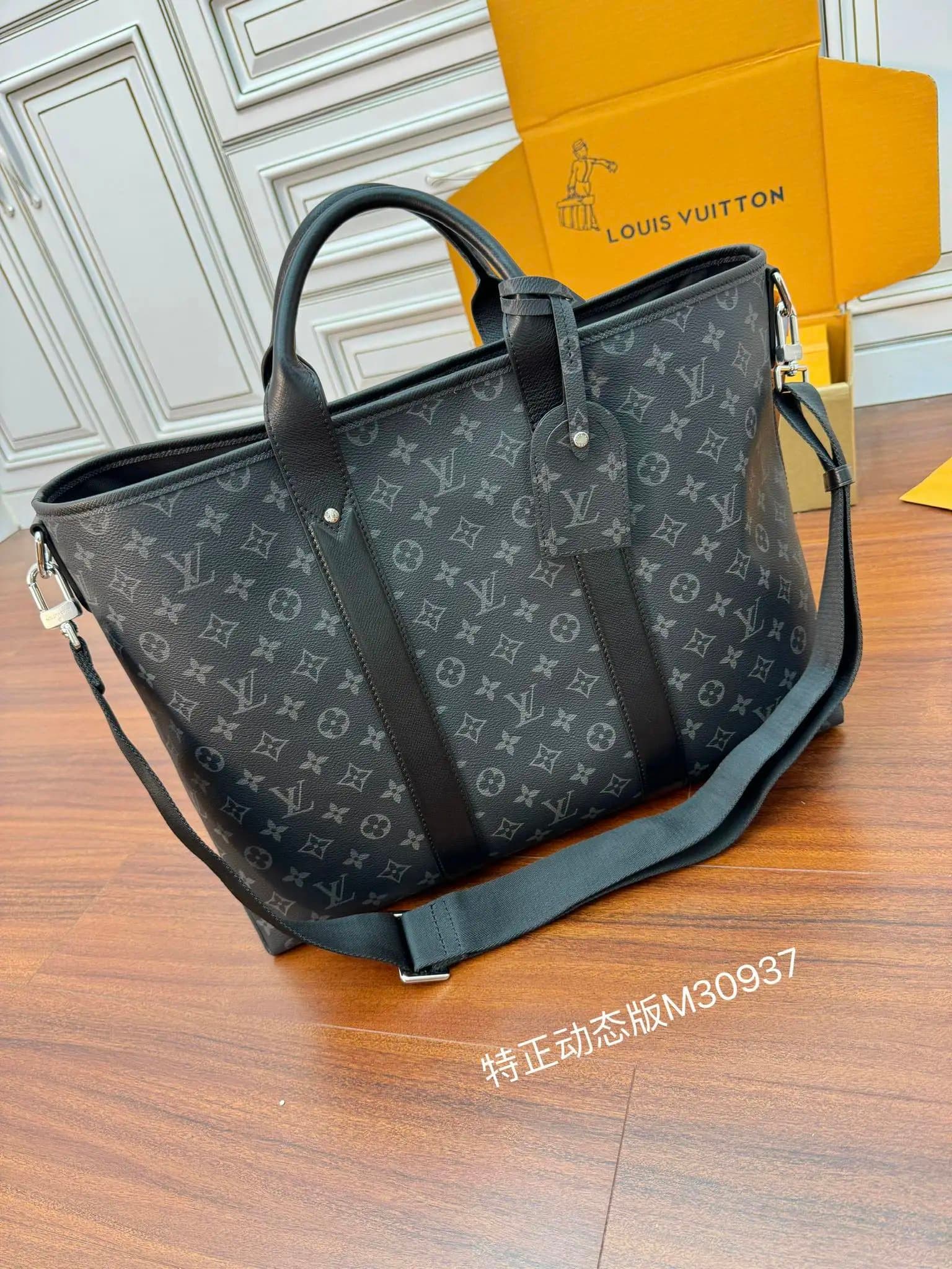 LV Louis Vuitton Monogram Full Print Zipper Tote Canvas Leather Shoulder Crossbody Handbag Men's M30937