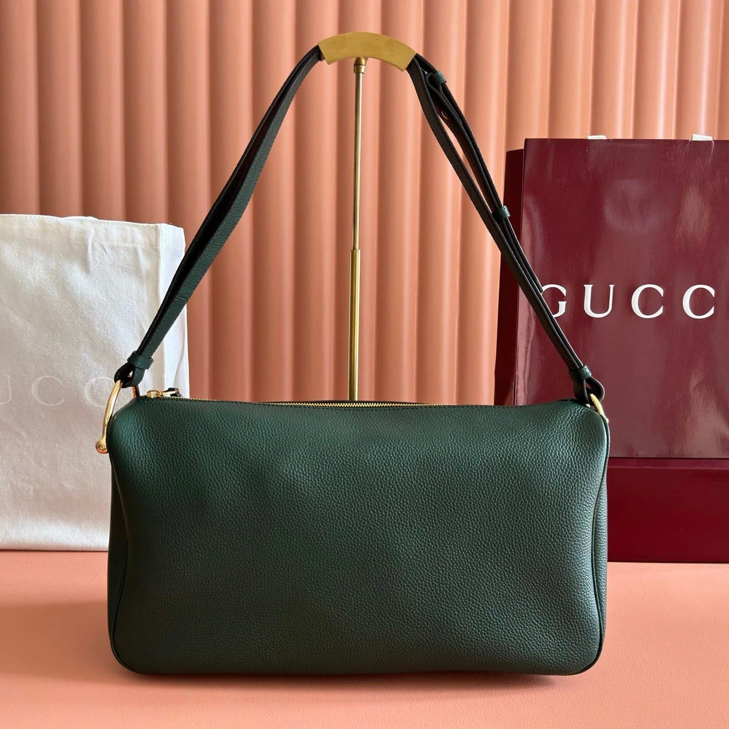GUCCI Ladies Shoulder Bag White Grain Soft Leather