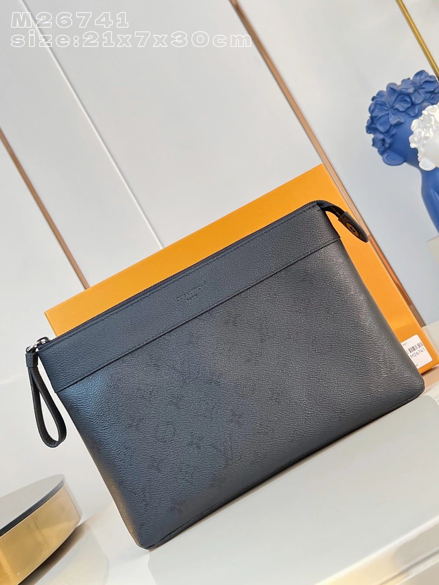 LV [M26741] Men's Clutch Bag