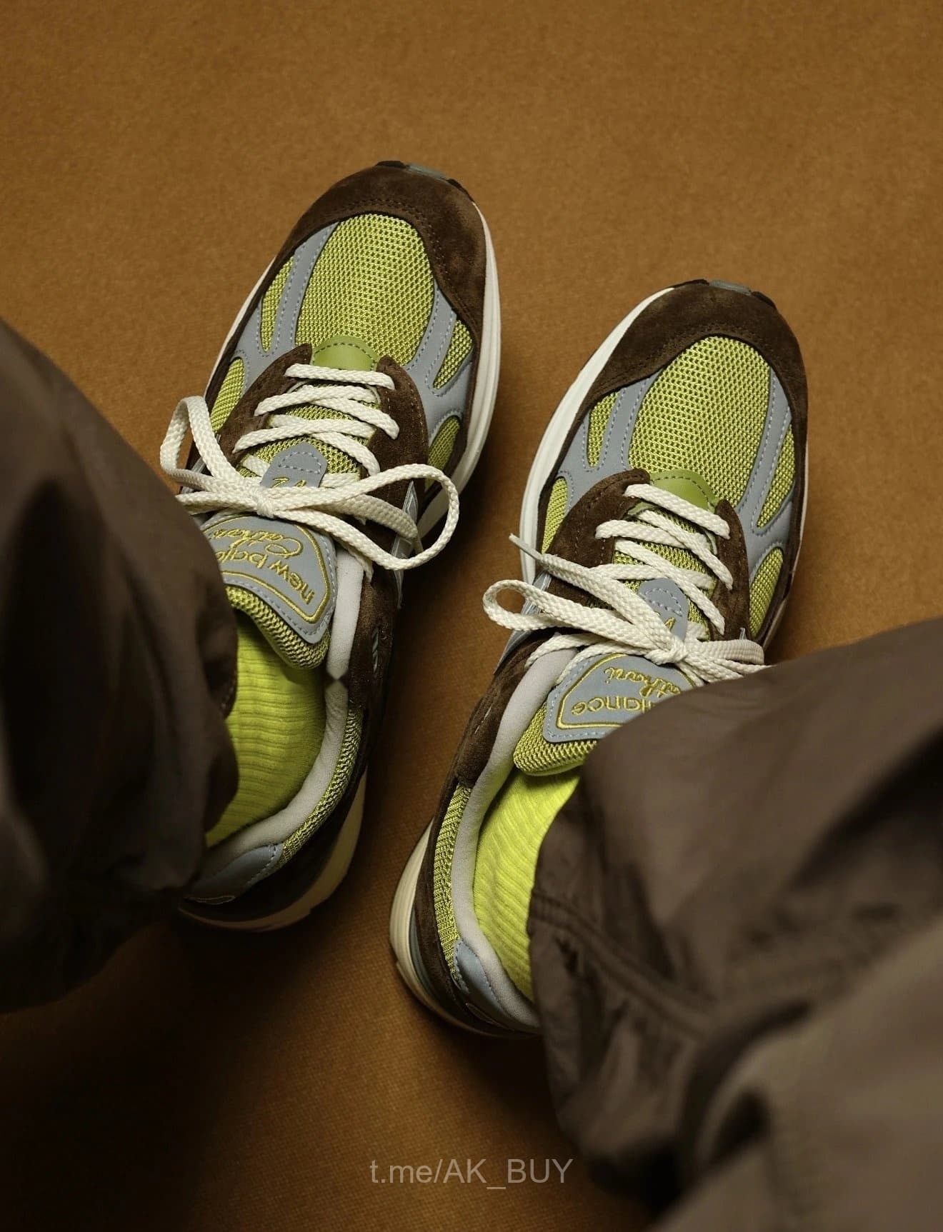 New Balance Green Suede Mesh Sneakers