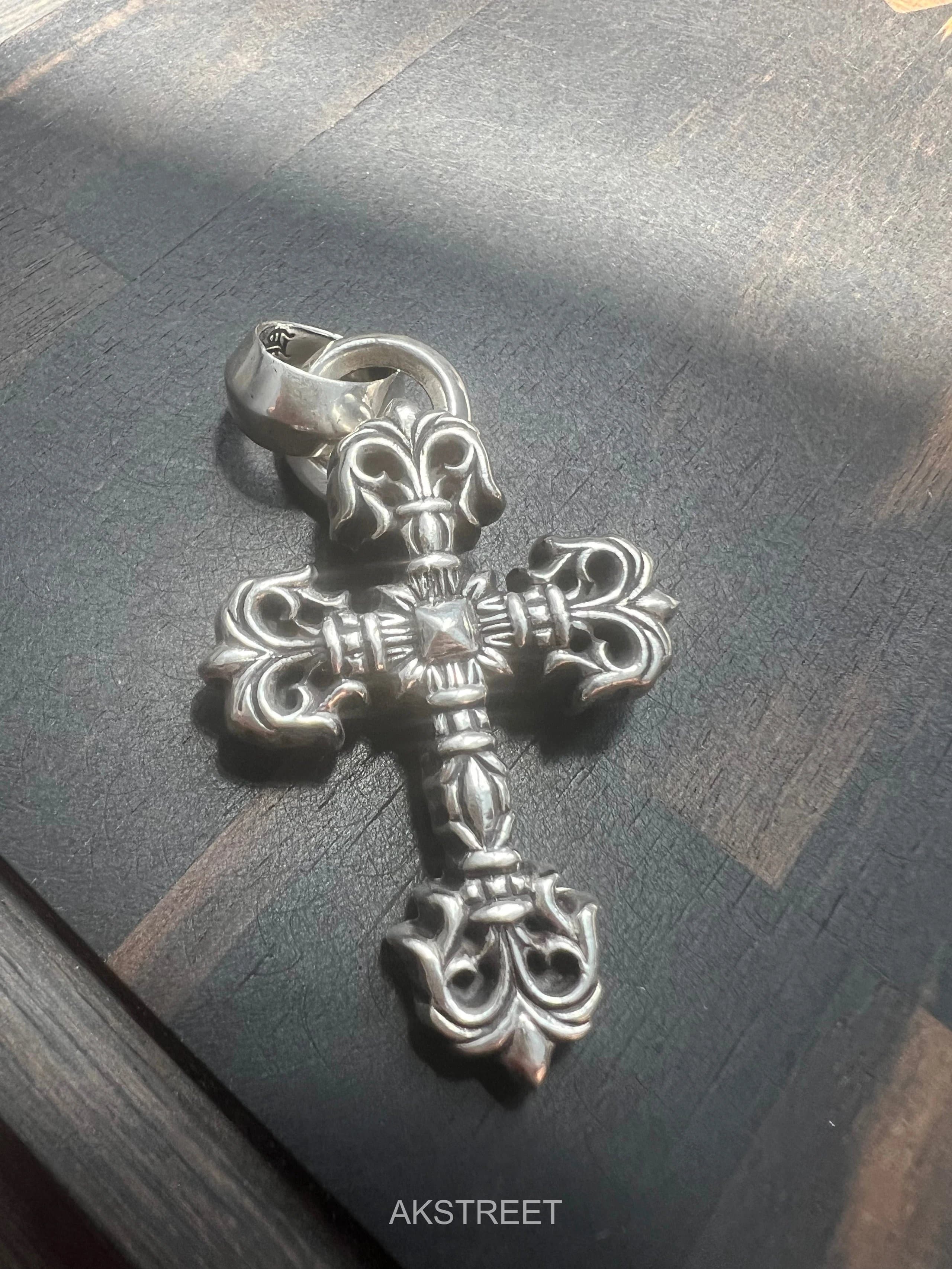 Chrome Hearts Cross Pendant