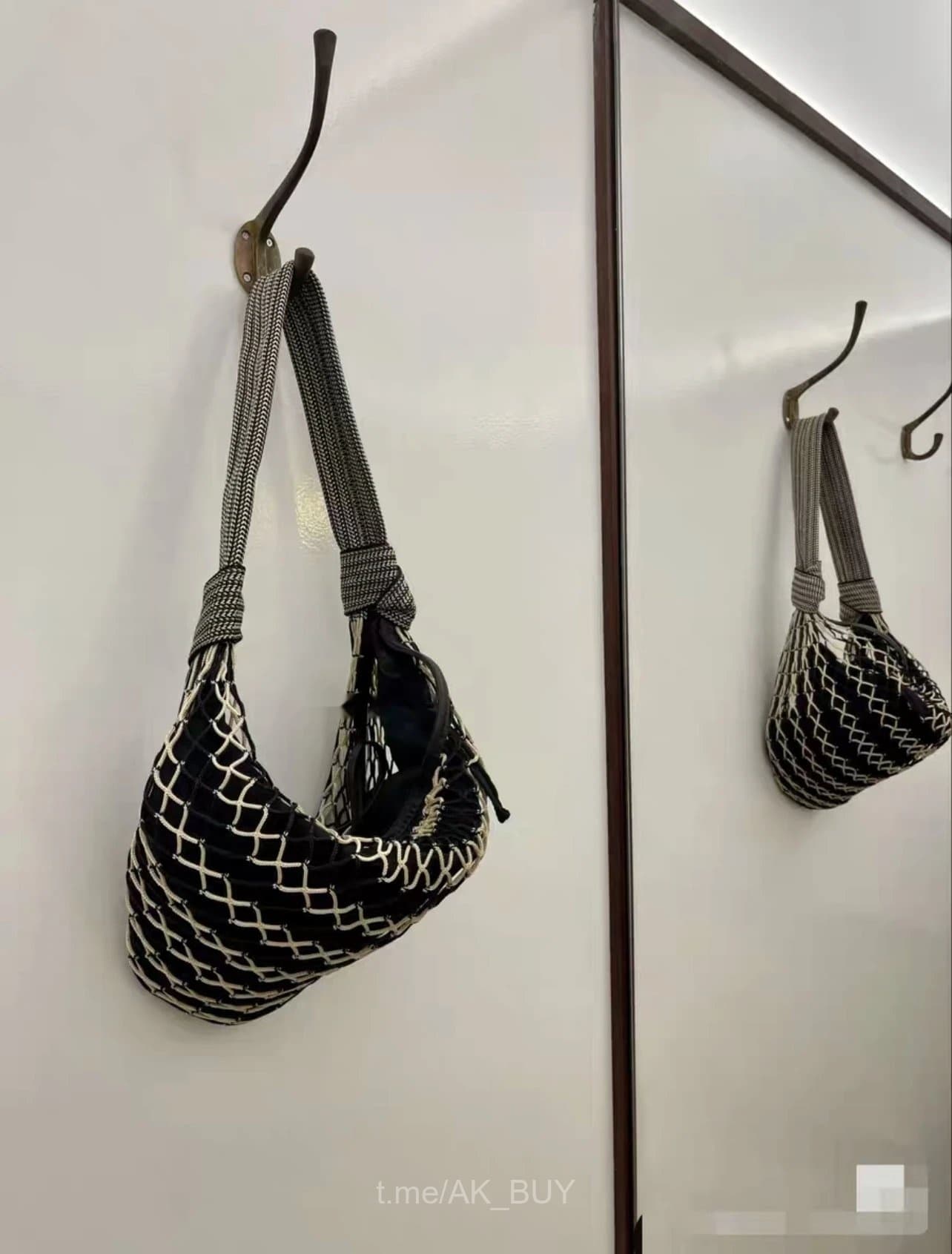 Bottega Veneta Shoulder Bag
