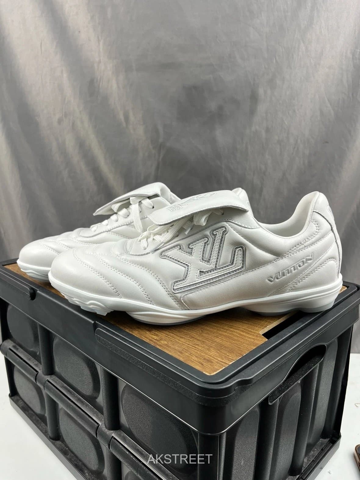 Louis Vuitton White Leather Sneakers