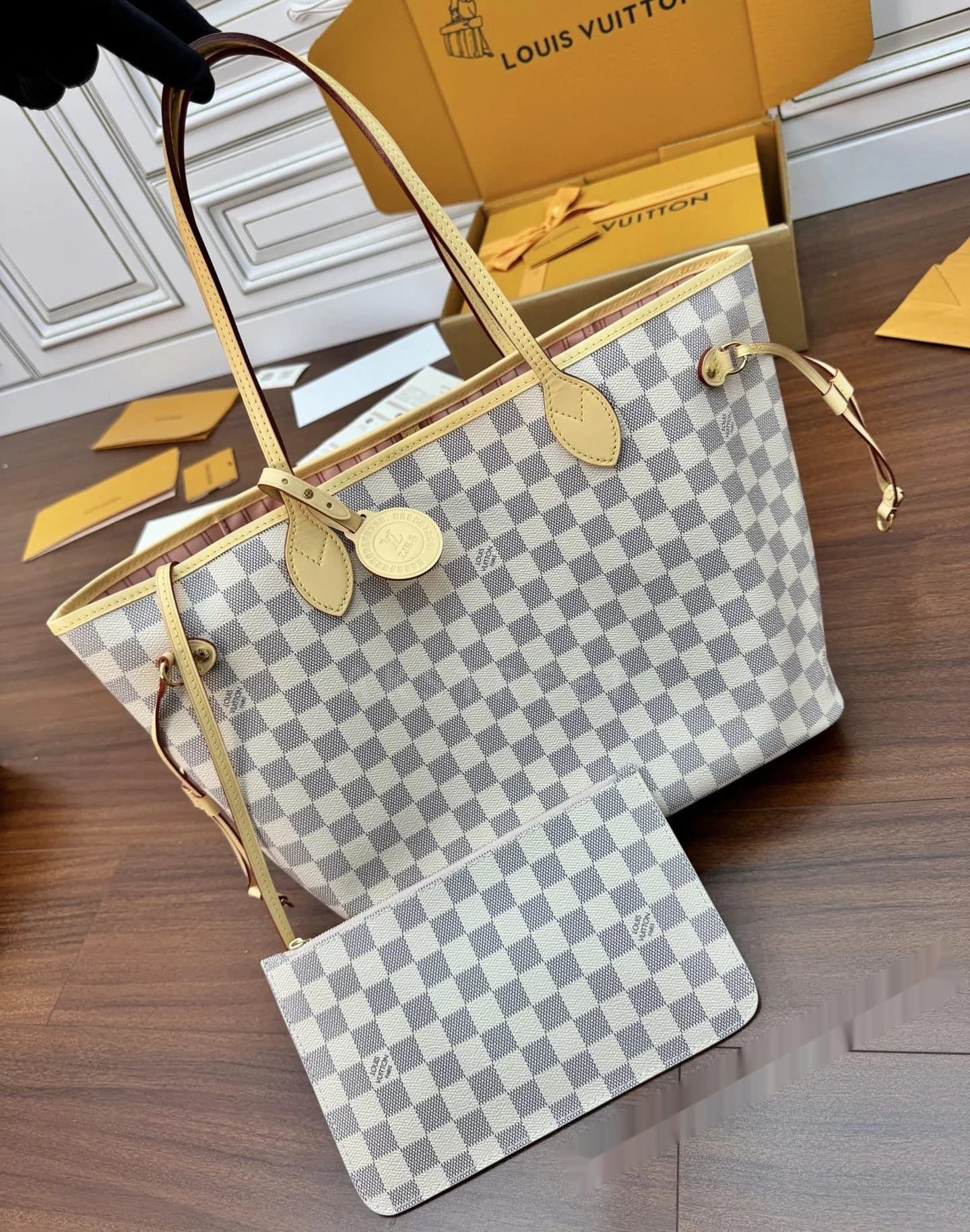 LV Louis Vuitton Checkerboard Pink Coated Canvas Leather…