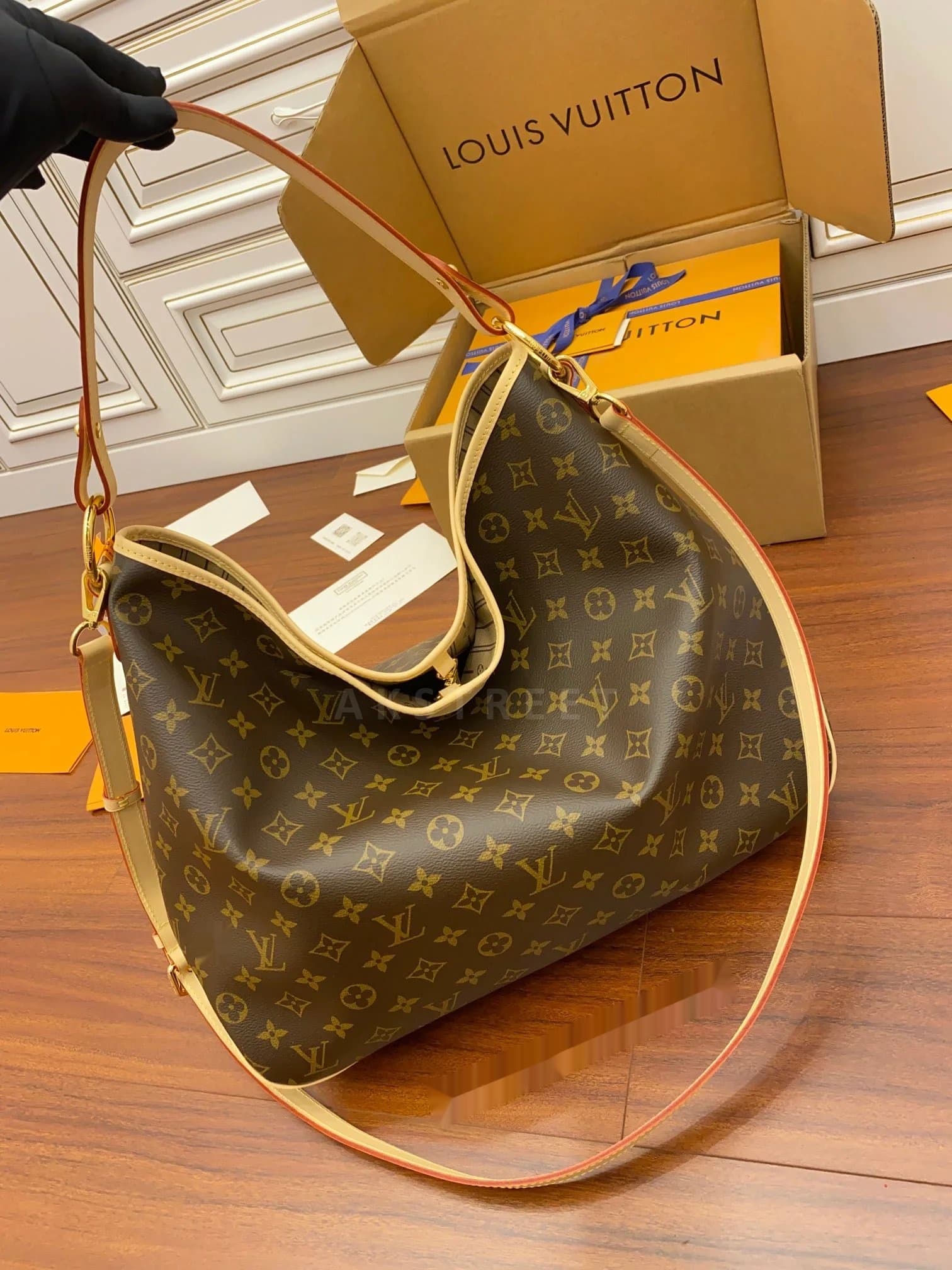 LV Louis Vuitton Classic Monogram Full Print Magnetic Buckle Coated Canvas Hobo Bag Tote Shoulder Bag Handbag Women's M40353