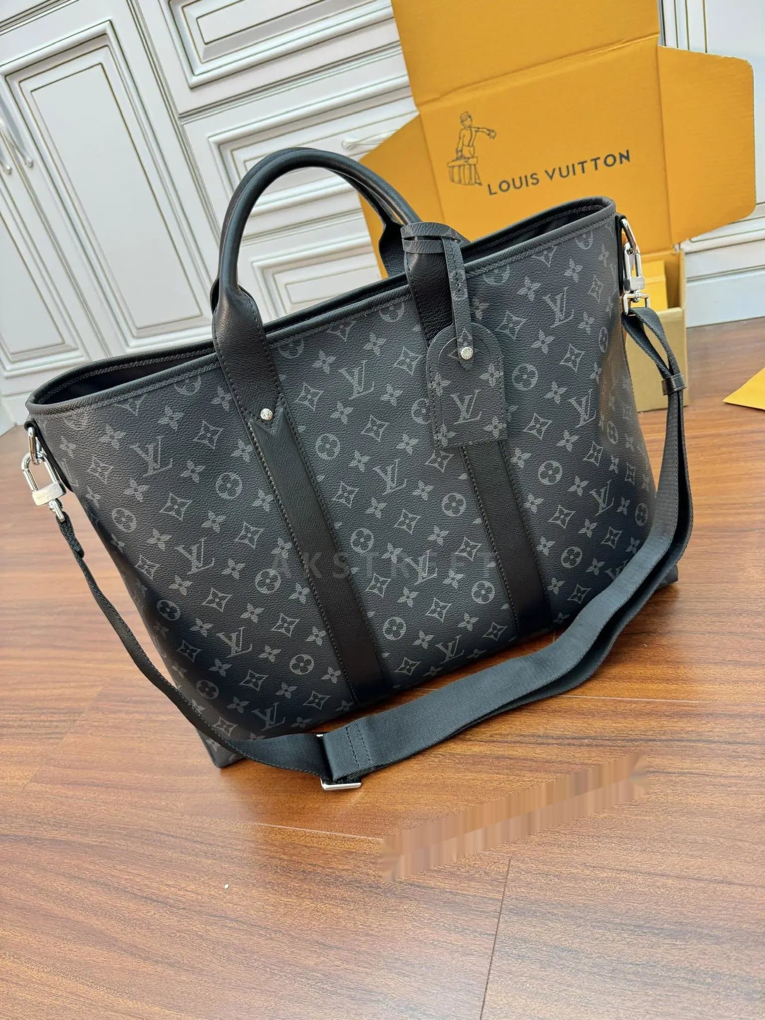LV Louis Vuitton Monogram Full Print Zipper Tote Canvas Leather Shoulder Crossbody Handbag Men's M30937