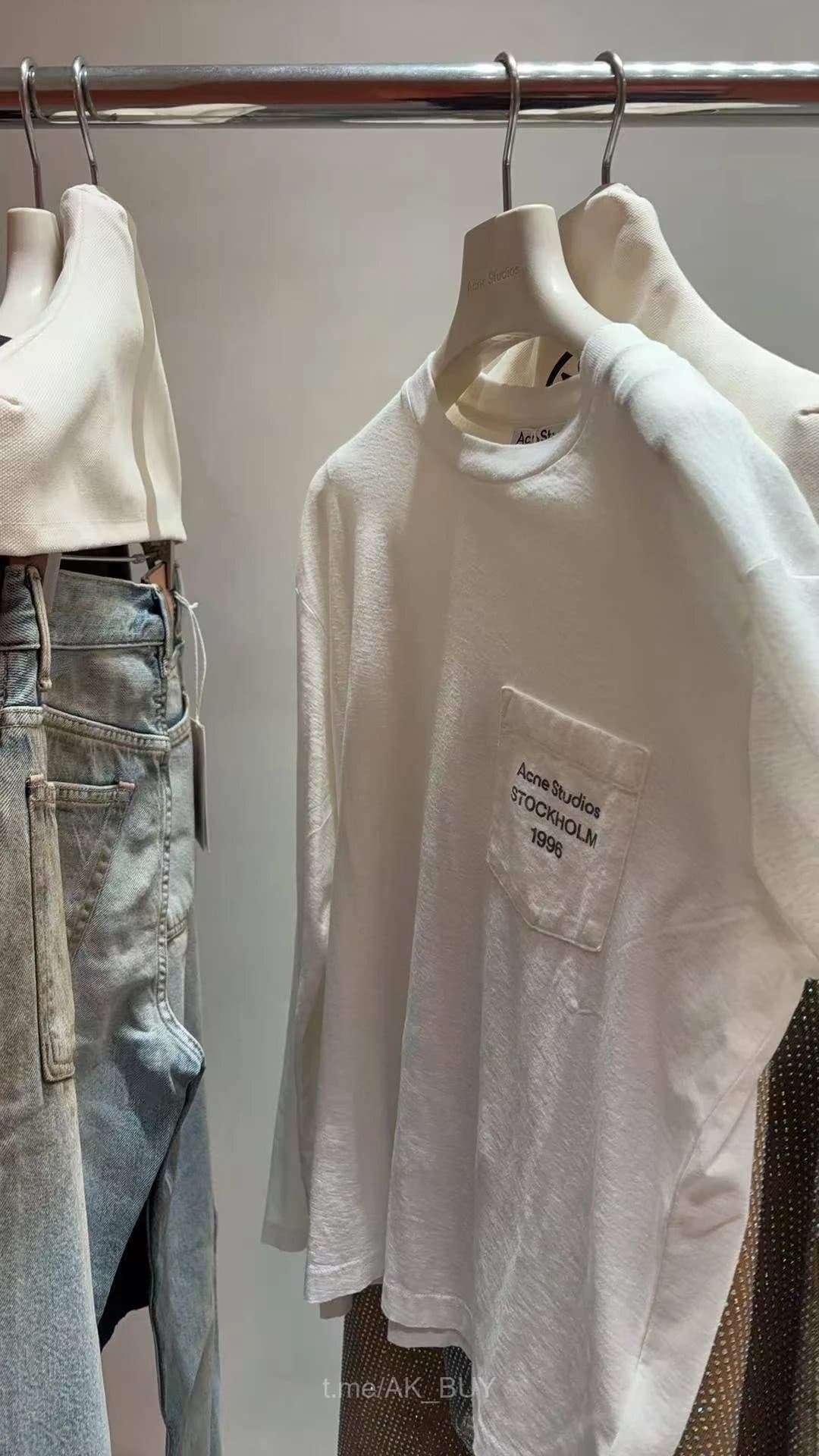 Acne Studios Long sleeve t-shirt