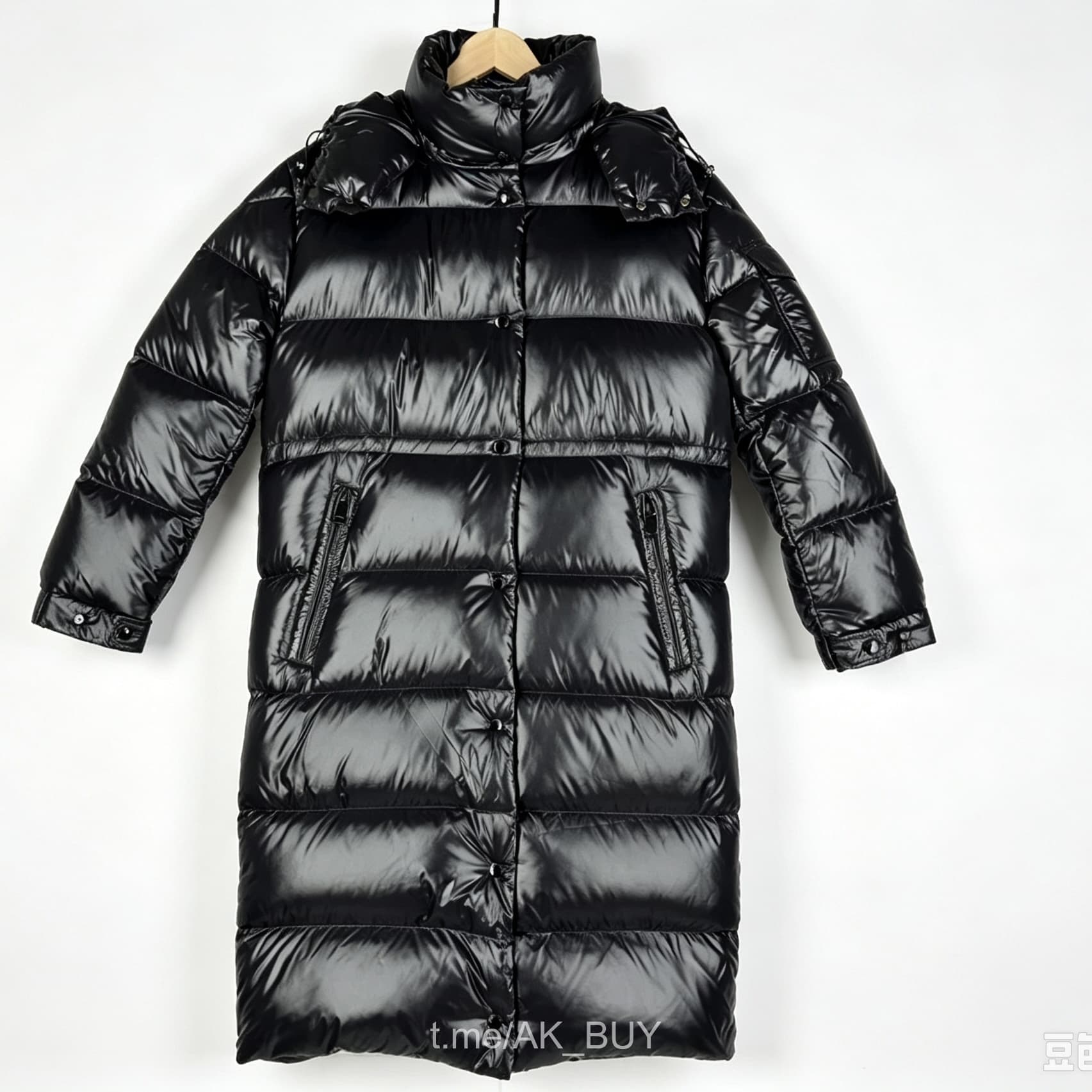 Moncler Cavettaz Down Jacket