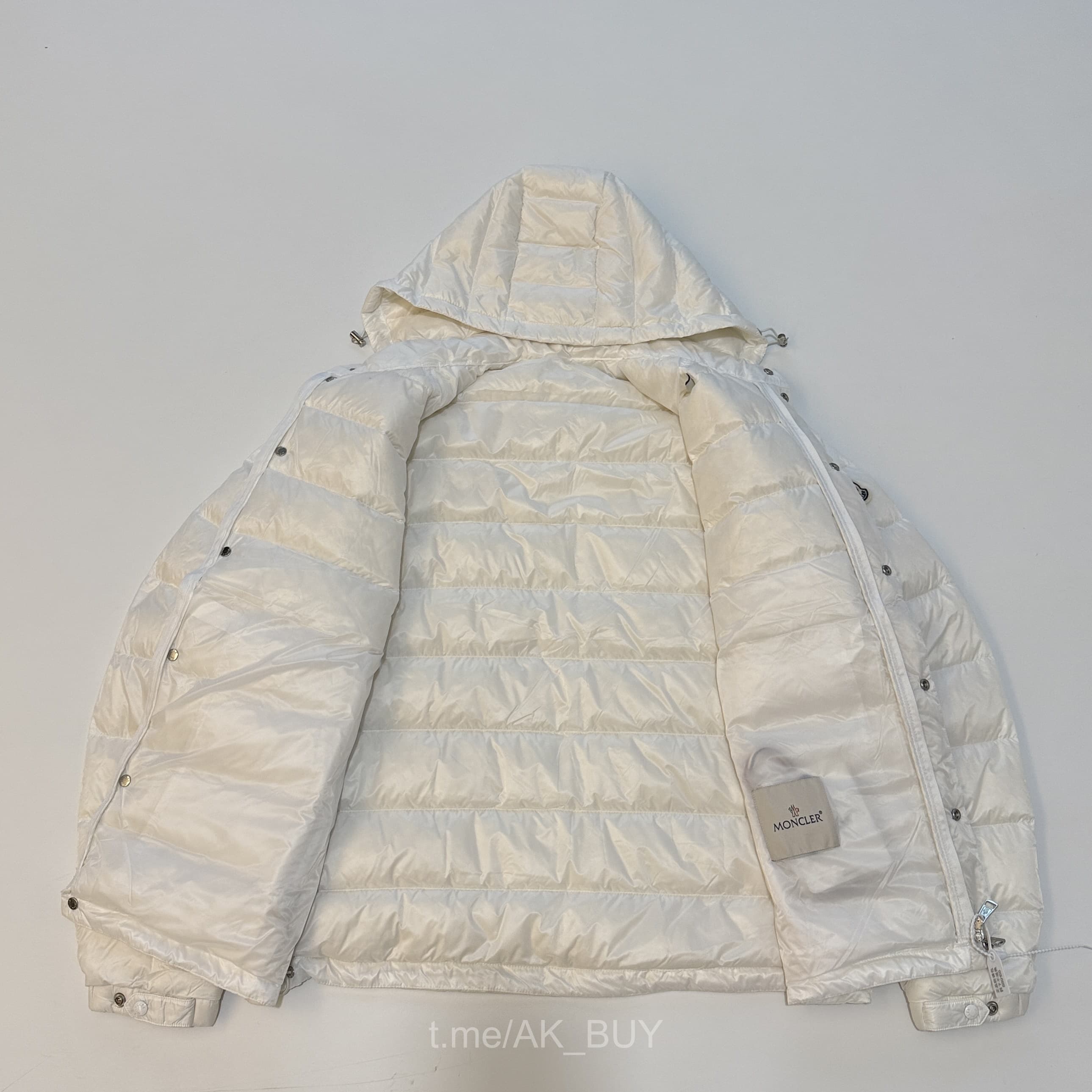 Moncler White Nylon Quilted Puffer Jacket