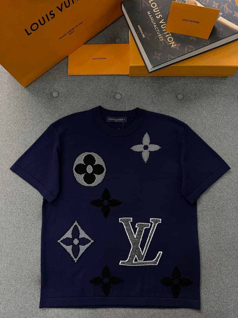 Dark Blue Graphic Appliqué Knit T-Shirt