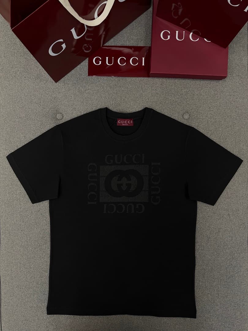 Gucci Black Embroidered Logo Crew Neck T-Shirt