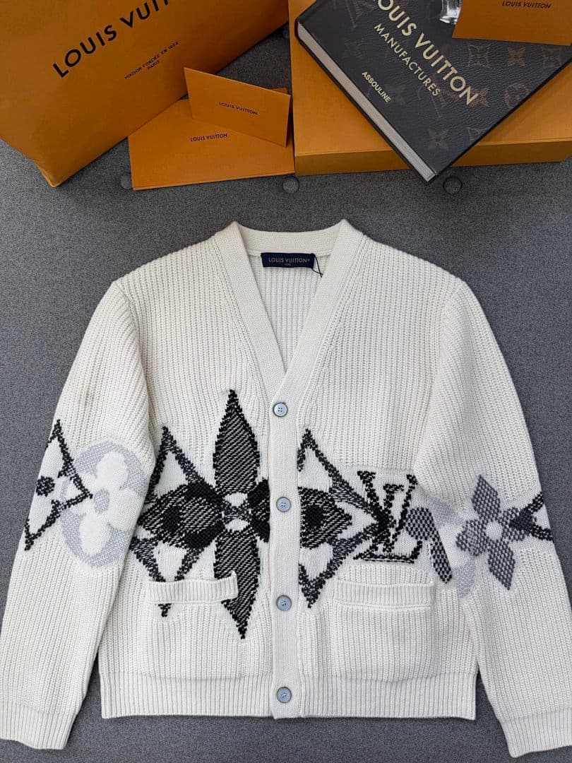 Cream Ribbed Knit Floral Cardigan