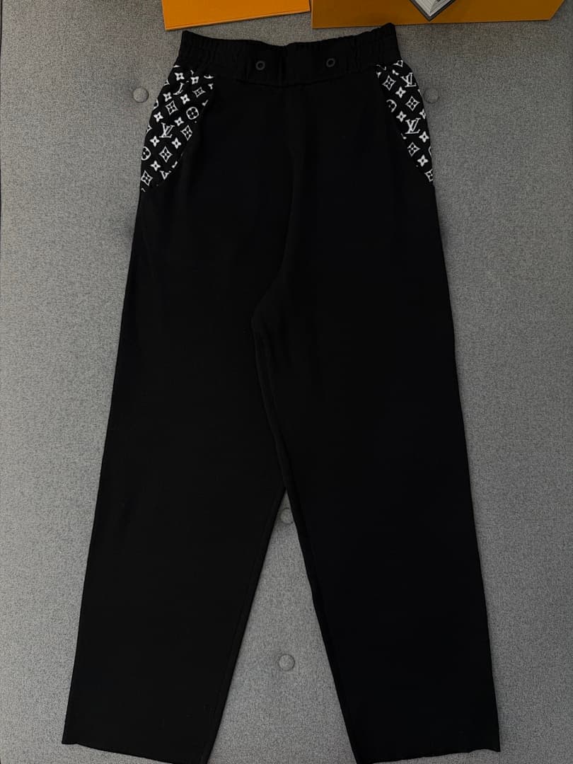 Black Logo Print Elastic Waist Shorts