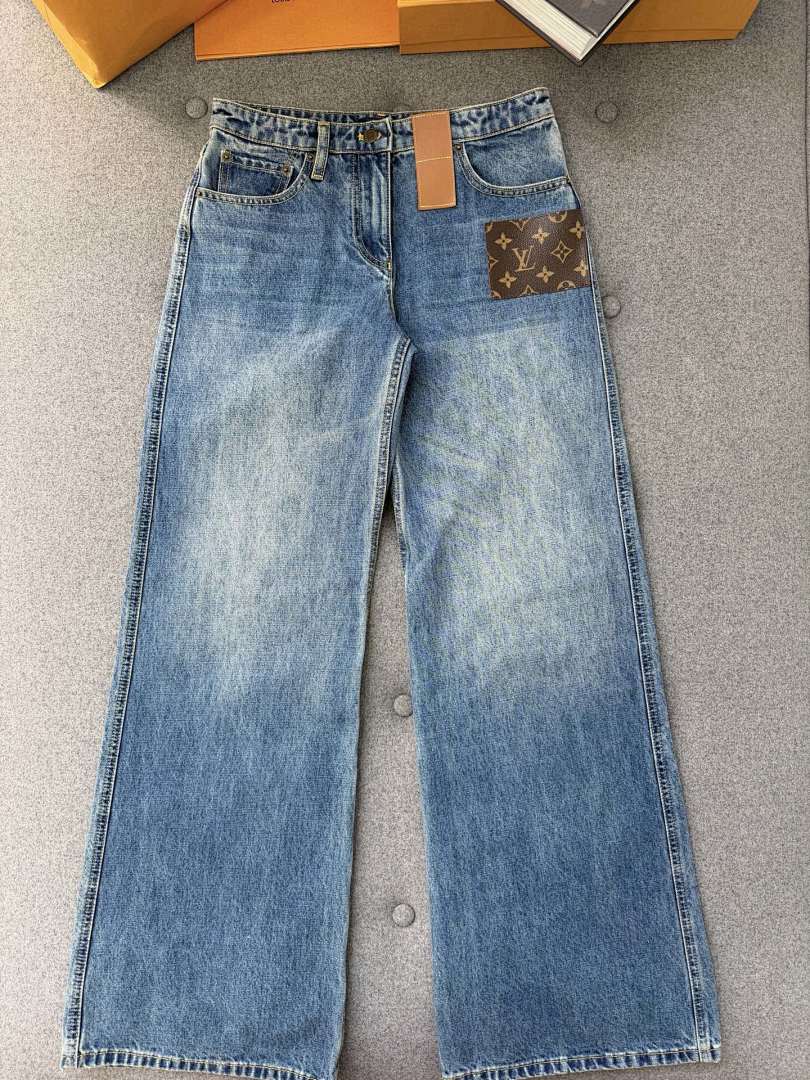 Wide-Leg Blue Denim Jeans With Patches