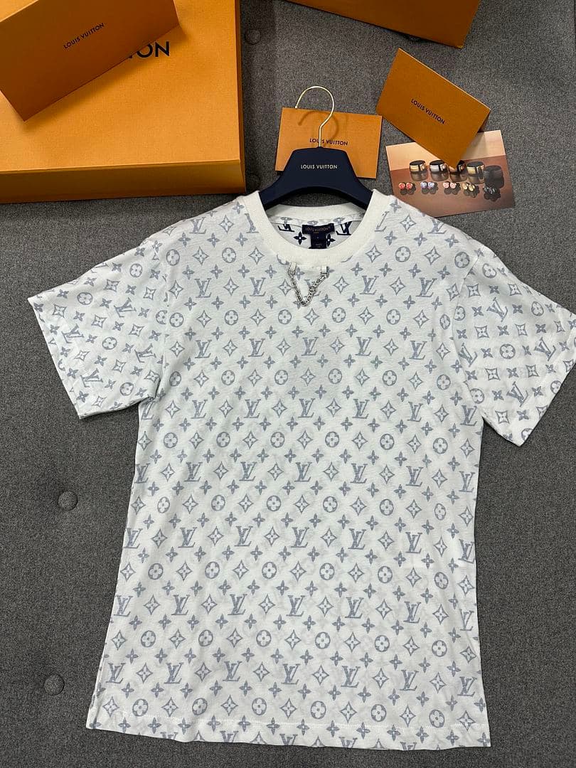 White Monogram T-Shirt With Chain Detail