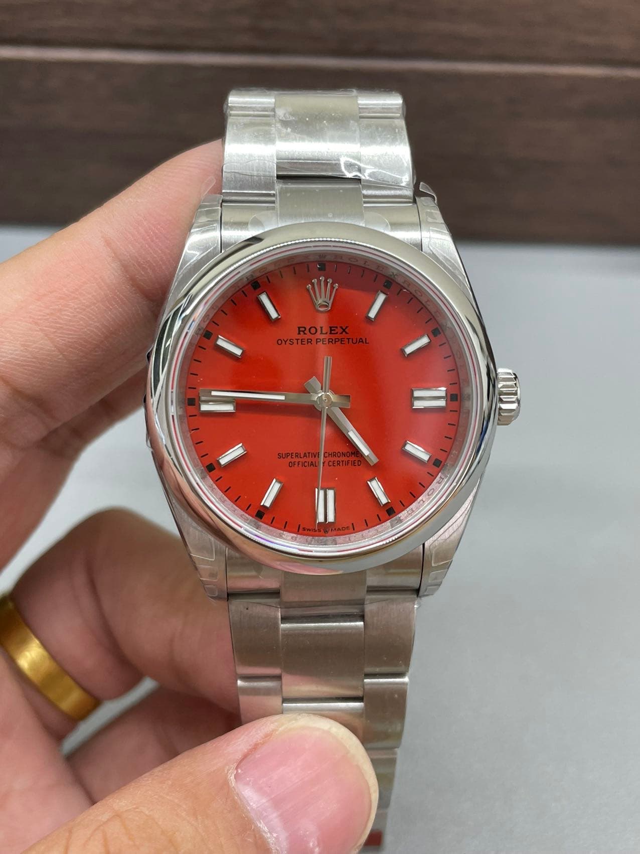 Rolex Oyster Perpetual 36mm Coral Red Dial Smooth Bezel Oyster Bracelet (126000) 1:1 Super Clone – DD3230 Movement